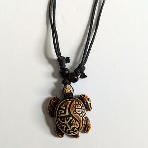NEW Turtle Necklace Resin Pendant Adjustable Unisex Men Women
